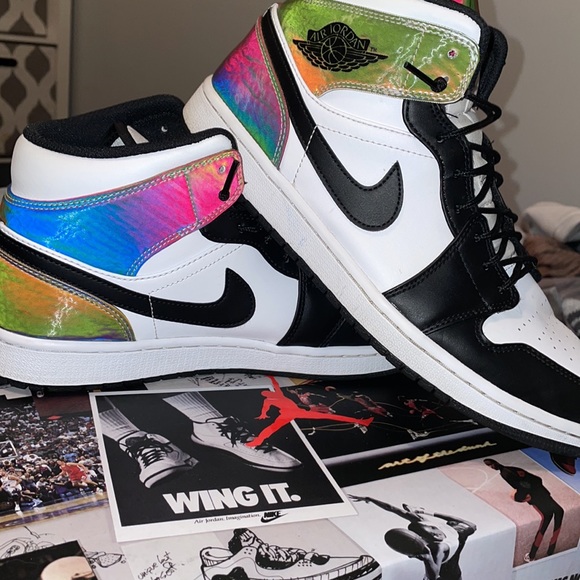 J-1 - Picture 2 of 2